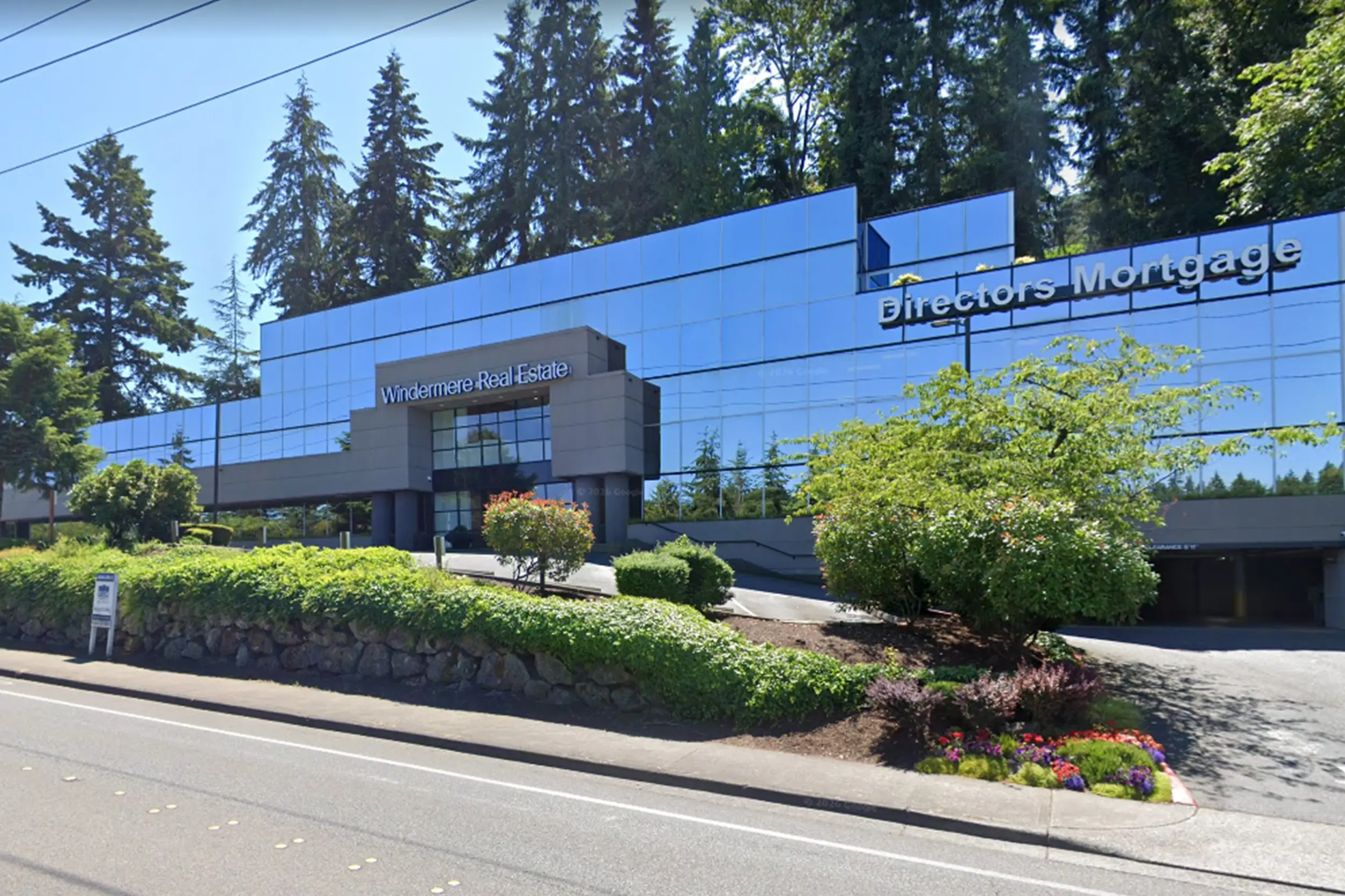 Exterior of Bellevue, WA home mortgage GHL office